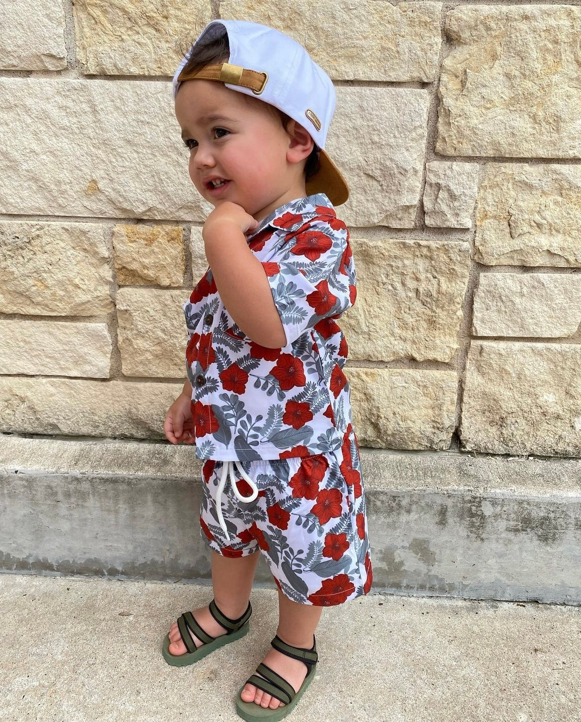 Perfect tropical kids outfit for summer. Red color tropical print. Matching tropical shorts. Coconut Shell Buttons. Cute Toddler Clothes for summer weddings, summer birthday outfit, summer baby gift, summer baby shower gift, tropical baby shower gift. 